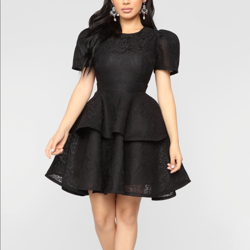 Super cute princess dress puff sleeves